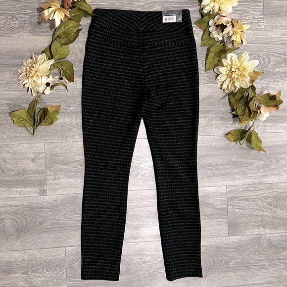Dalia women's Ponte Pull On Tummy Control Panel Pants Black/ Off-White. Size XS - Picture 7 of 10